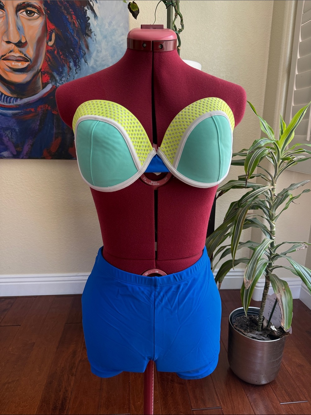 Matte Collection Women's 2 Blue Bikini Bras and Matching Lounge Shorts